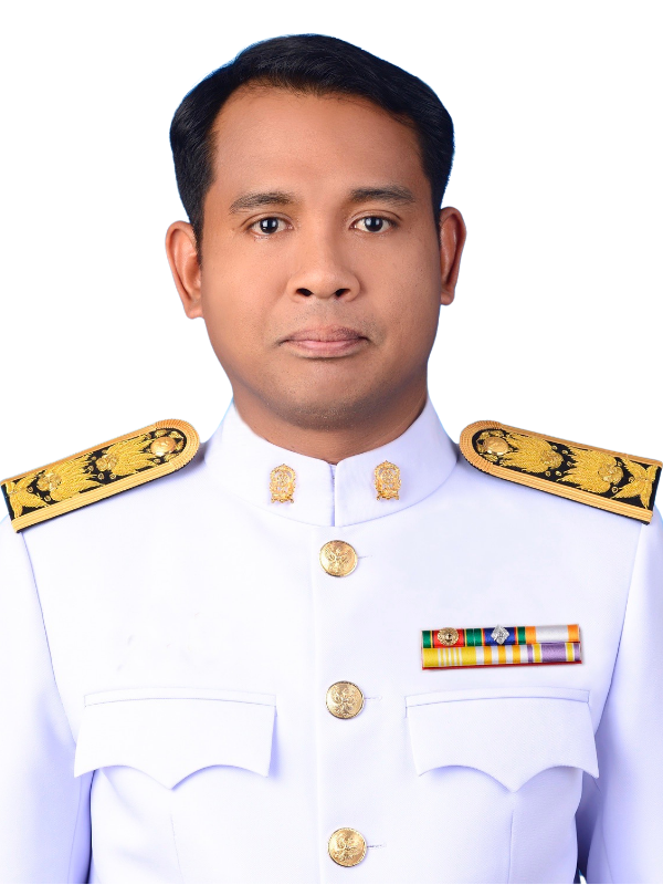 นายพัลลภ สุ่มสกุล