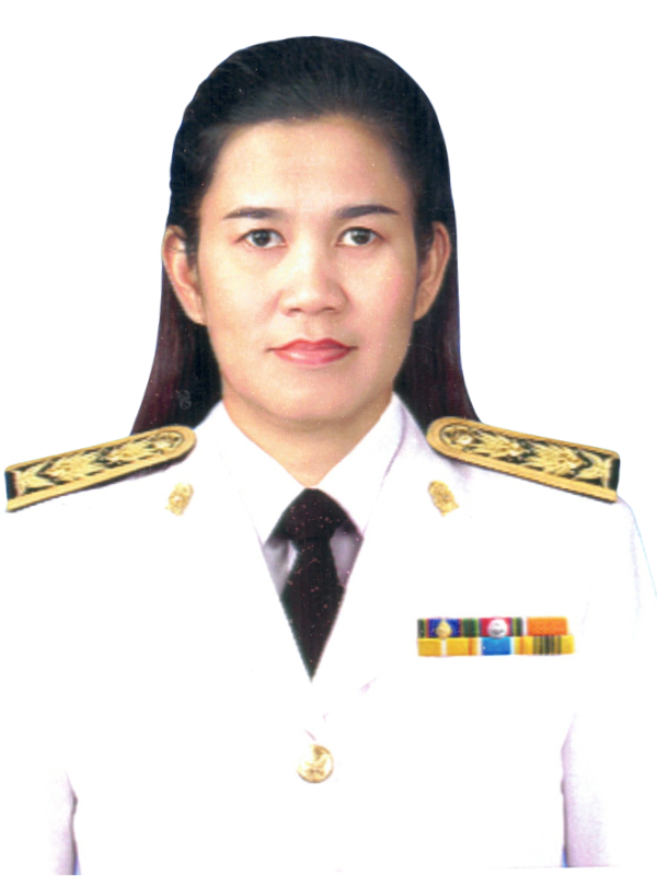 นางฐิตินันท์ สถิตย์พงษ์